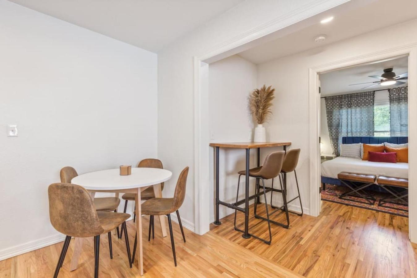 Trendy In Tulsa Villa Ngoại thất bức ảnh